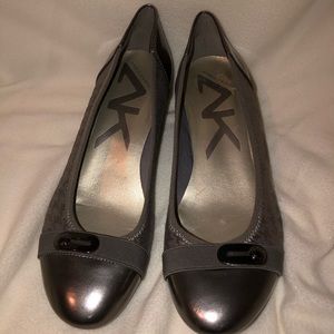 Anne Klein Silver wedge Size 8M Like new condition